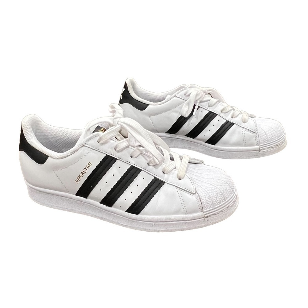 adidas Superstar Sneakers Size 7 1/2 Women’s